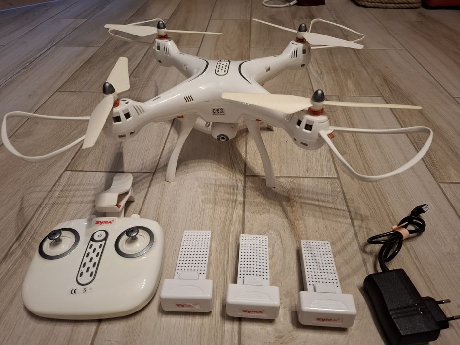 Dron SYMA 8XPRO plus trzy baterie !!!