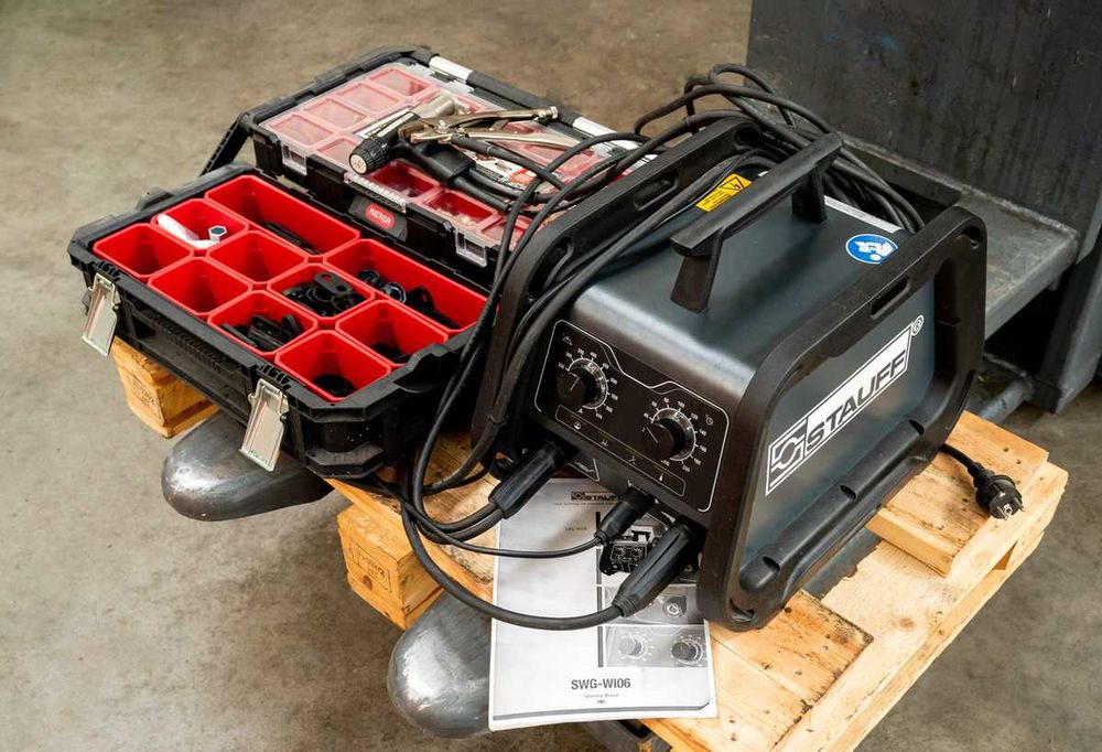 System zgrzewania kołków STAUFF SWG-W106