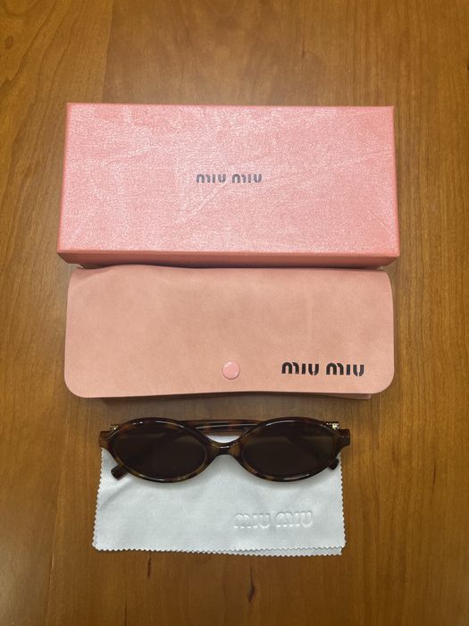 Oculos de sol miu miu