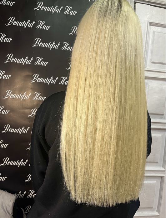 Італійське нарощування волосся на капсули