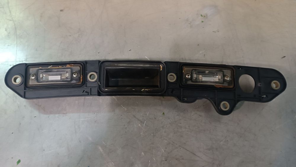 PUXADOR DA MALA VOLKSWAGEN TOURAN 1T1