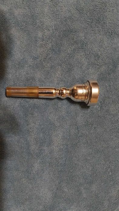 Bocal trompete Courtois 4D (portes desde3.51€)