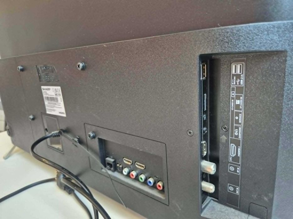 Telewizor Sharp 32 cale Sprawny