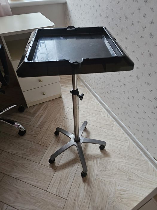 Мебель для парикмахерской,салона красоты.