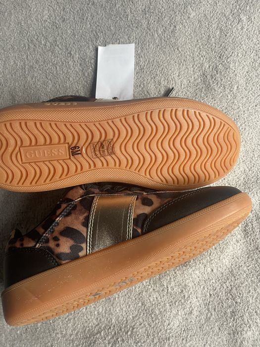 Adidasy damskie Guess