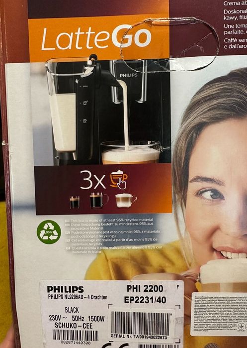 Автоматична кавомашина Philips Series 2200 EP2231/40