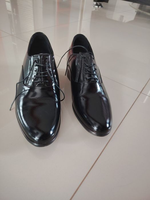 Eleganckie męskie buty Conhpol rozmiar 38