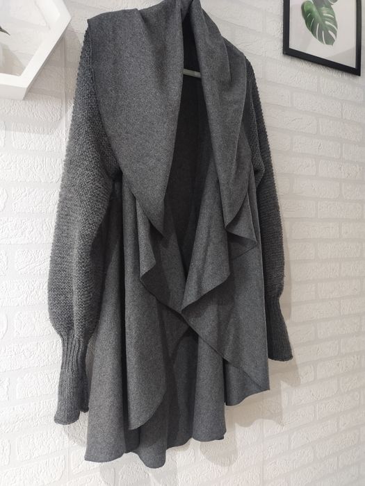 Świetna ciepła wełniana narzutka kardigan S M