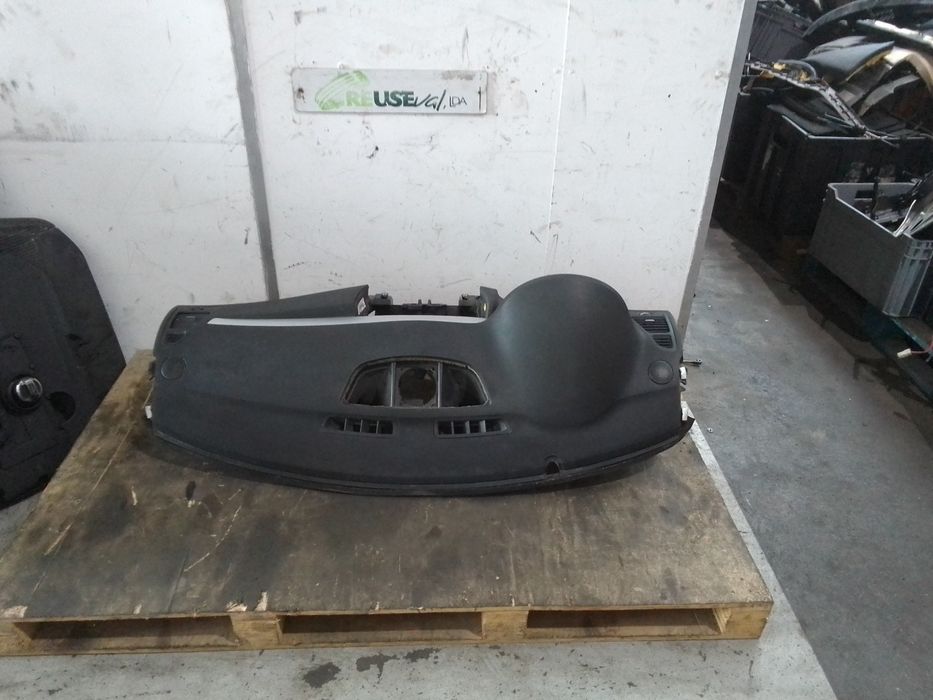 Tablier RENAULT Laguna III (BT0/1)