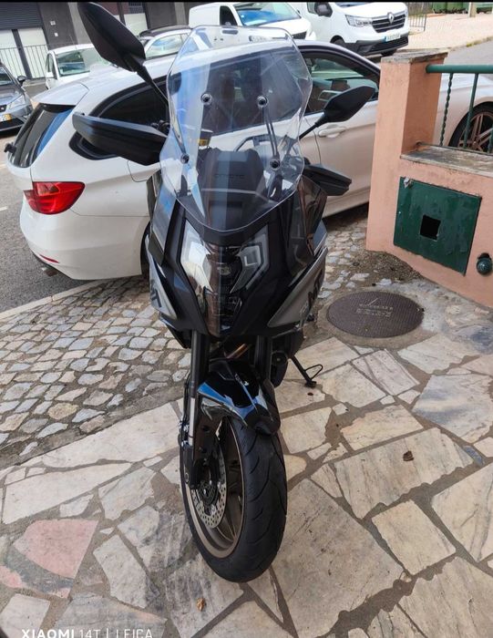 Cf moto 700MT como nova