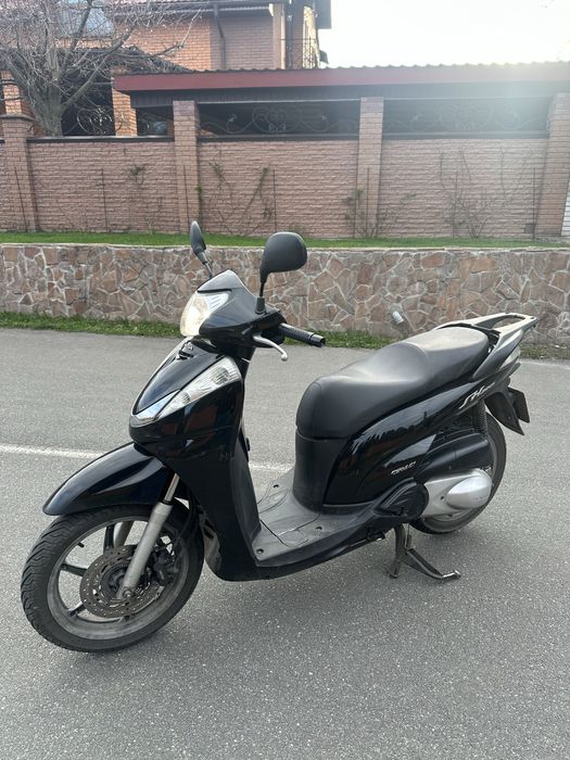Honda SH 300