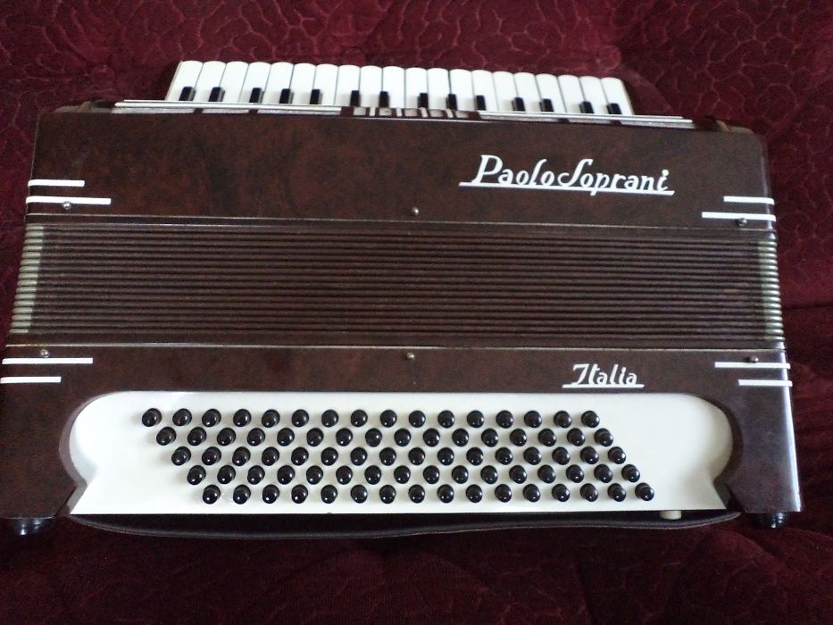 Akordeon Paolo Soprani 80 basów