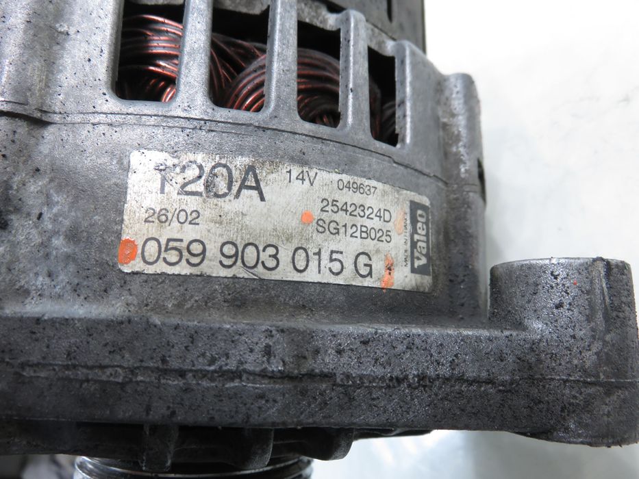 Alternator Audi A6 C5 Avant 2.4 - Arj  - Sg12b025