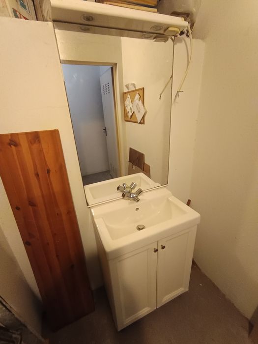 Móvel de lavatório + Espelho