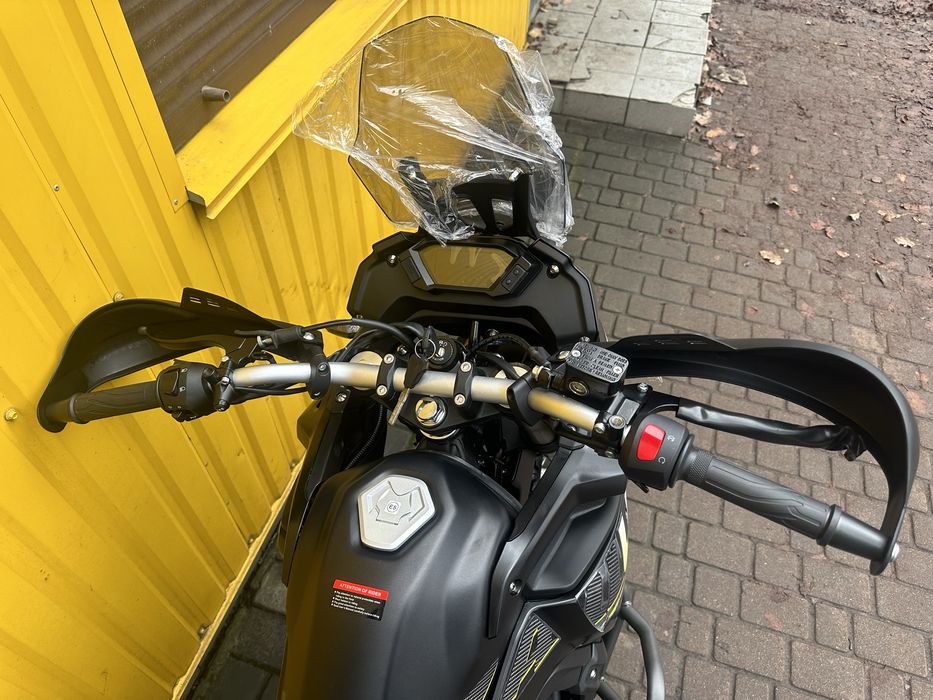 Новий мотоцикл Voge 300 Rally Black Knight Edition 2025 ABS/EFI/29к.с.