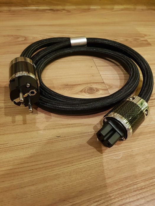 Furutech kabel zasilający rodowane wtyczki
