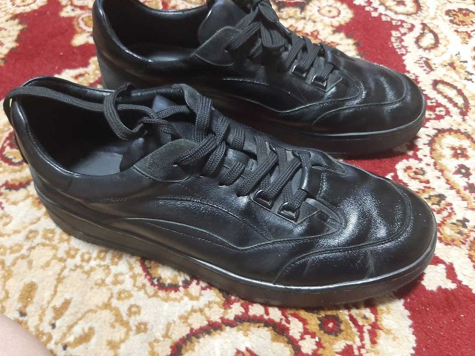 чоловічі шкіряні кеди міратон 45 розмір, б/у