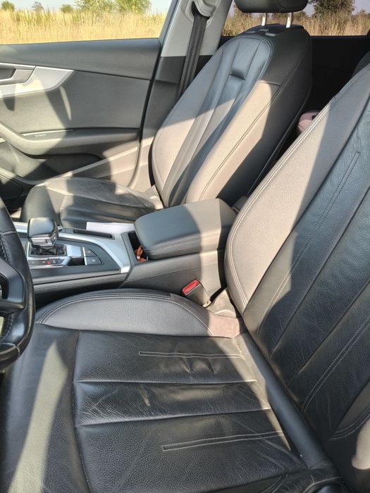 AUDI A4 AVANT S-tronic