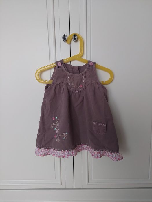 Sukienka sztruksowe 80