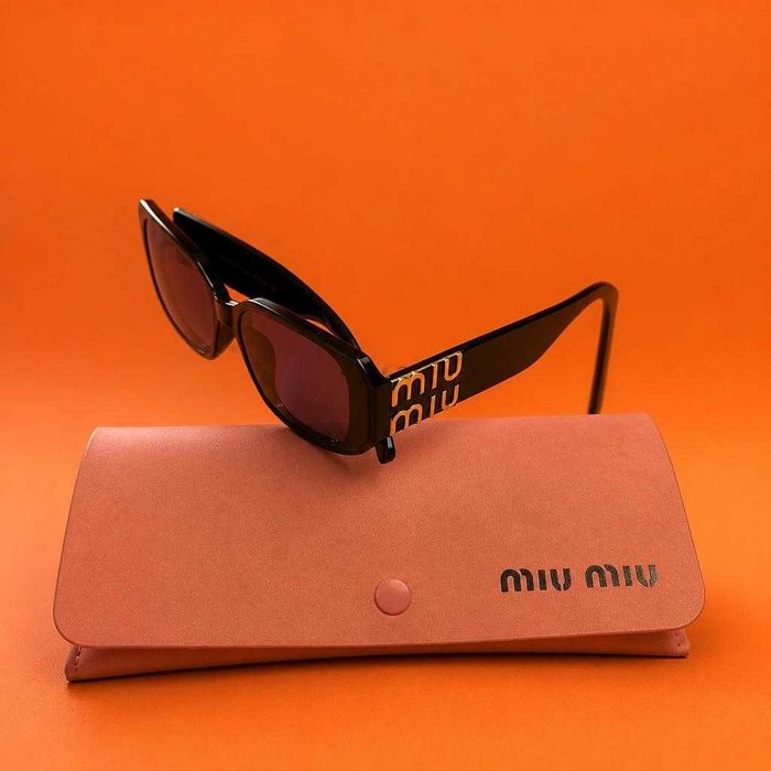 Oculos senhora Miu Miu