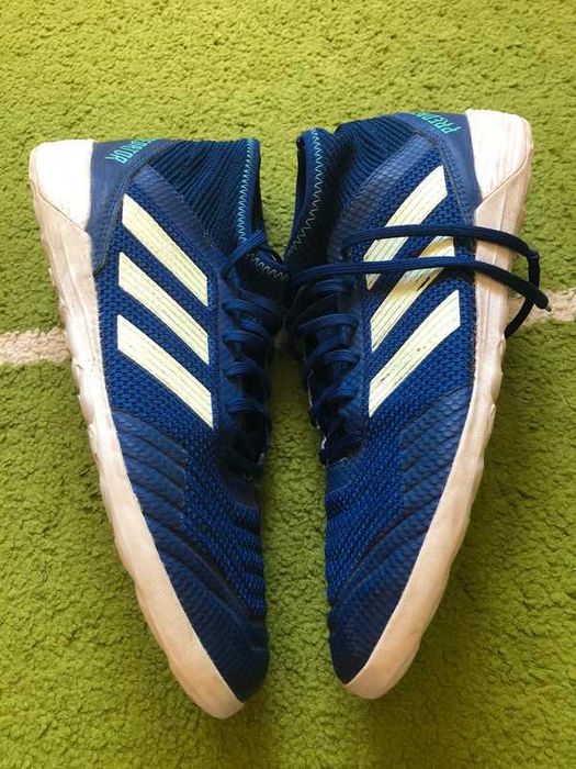 Buty męskie halówki 42 27 cm Adidas Predator