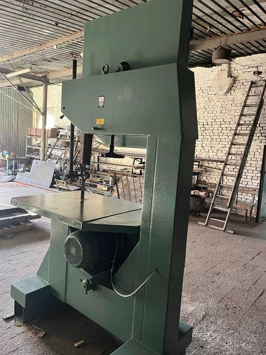 Верстат стрічкопильний  вертикальний (лобзик