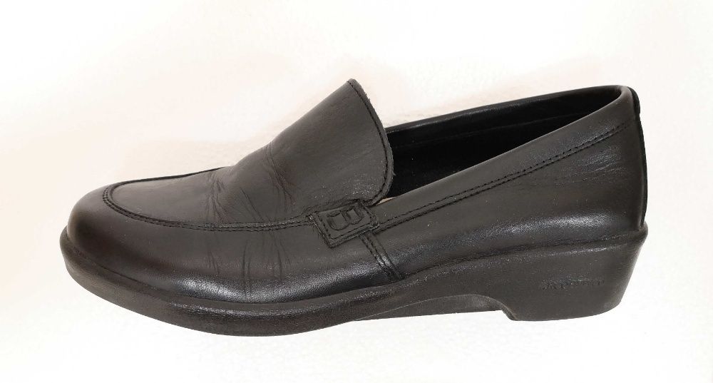 Sapatos Flash da marca ARCOPEDICO - nr. 38 (como novos)