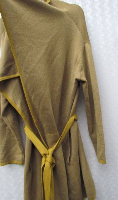 Sweter METTE MOLLER, r 44 100% extra fine wool (merino).