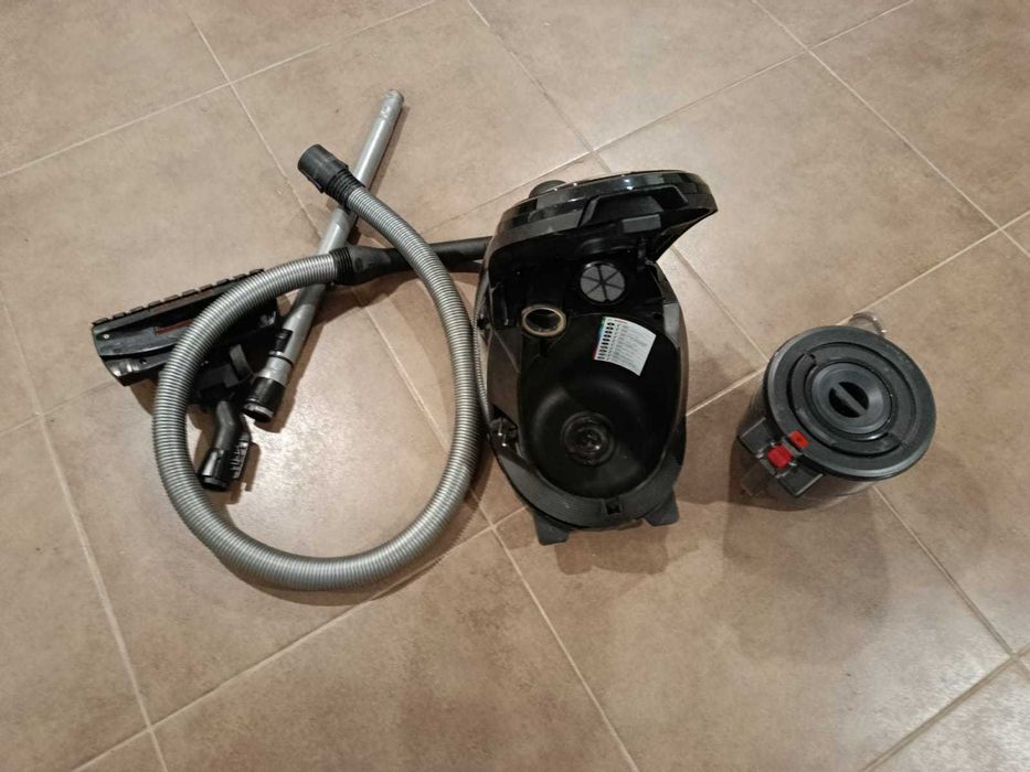 Aspirador BOSH ProSilence64