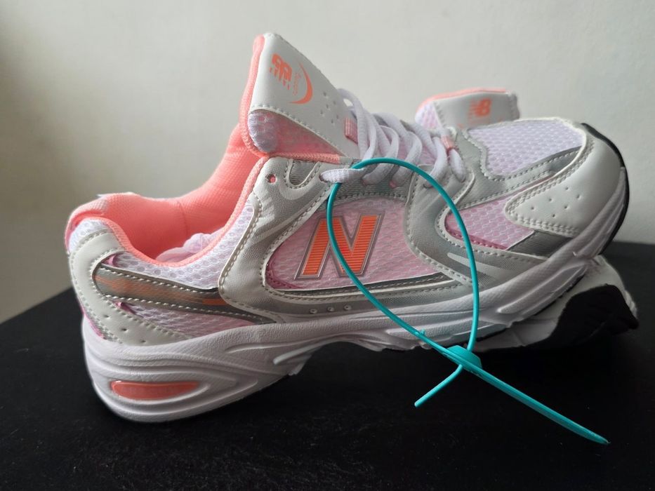 Нові кросівки New Balance 530 White/Pink • Розмір 39
