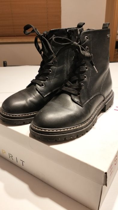 Trapery dziewczynka stan idealny Esprit 34