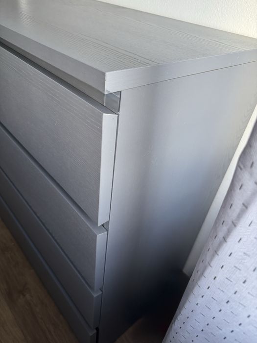 Cómoda com 4 Gavetas MALM