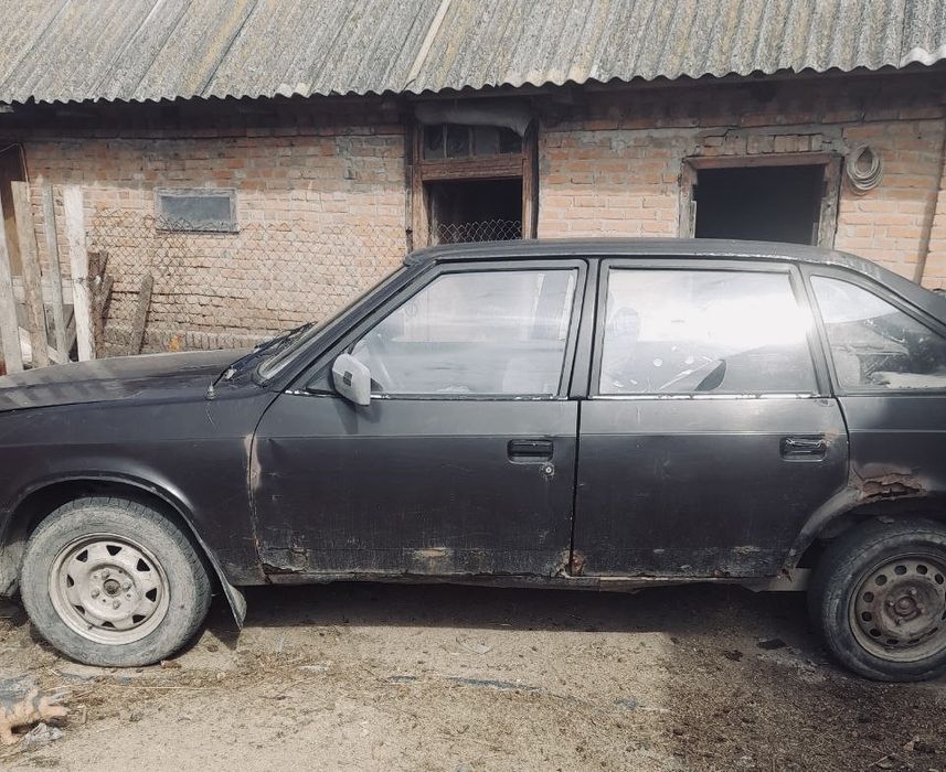 Москвіч 2141 азлк газ, бензин