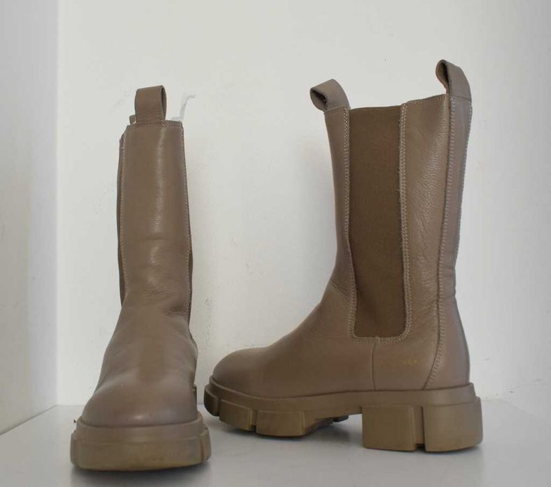 Copenhagen Botki damskie wysokie skórzane 39 beżowe