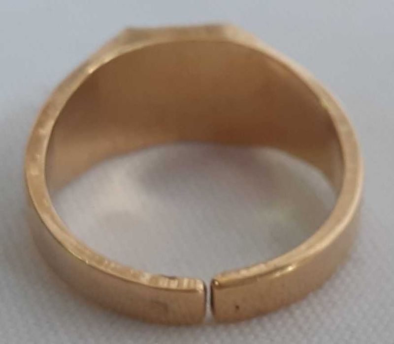 Перстень печатка бижутерия позолоченная