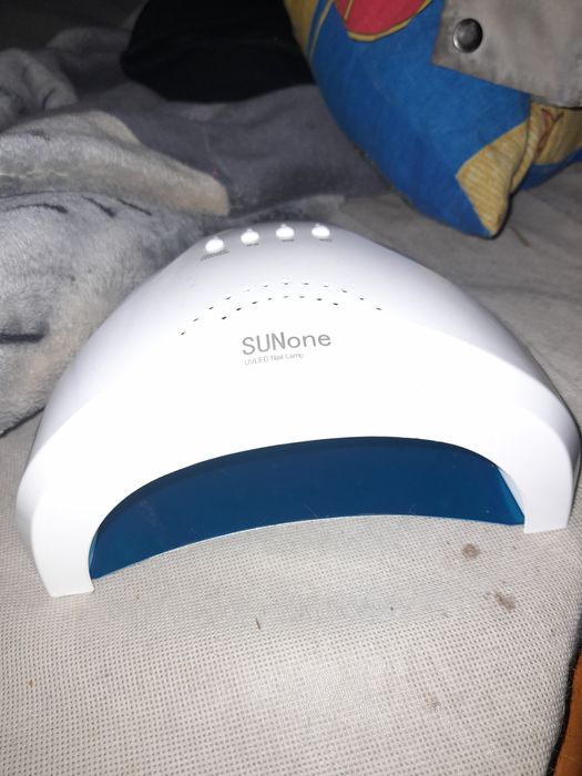 Продам манікюрний набір.