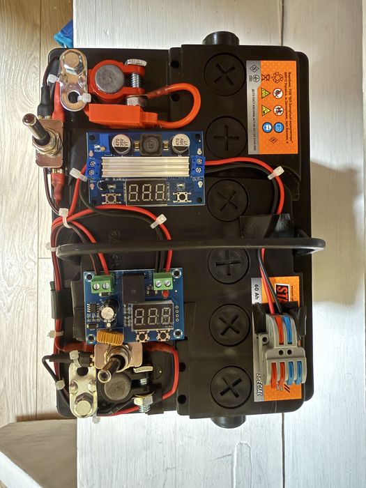 Потужний UPS (роутер, оптичний термінал, освітелення, відеонагляд)