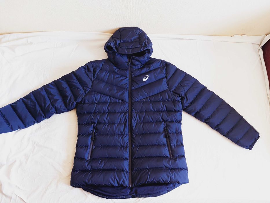 Нова куртка зимова пуховик Asics розмір  L
