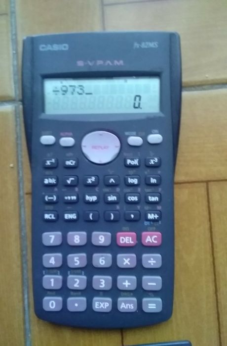 Calculadora Casio como nova