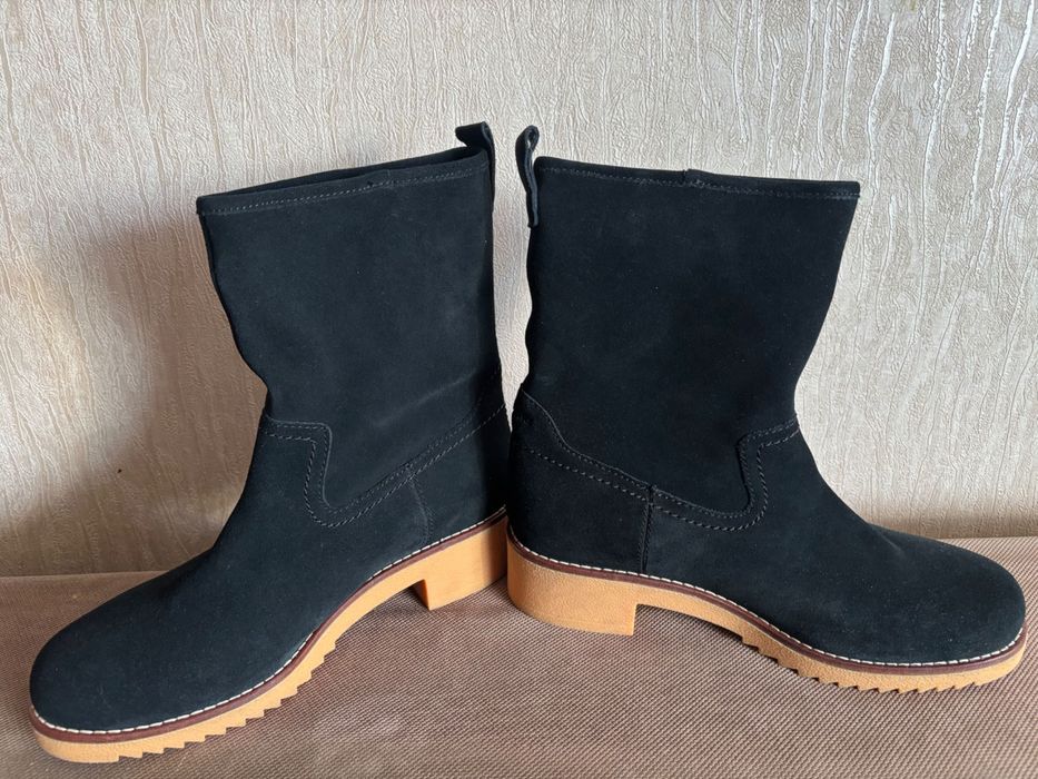 Нові  ботильйони Clarks Eden Mid Hi
