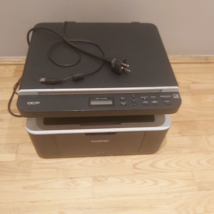 Urządzenie wielofunkcyjne Brother DCP-1512E (czarno-biała drukarka las