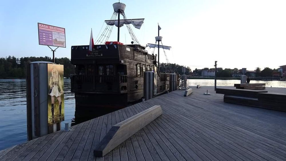 Mikołajki wolne pokoje.