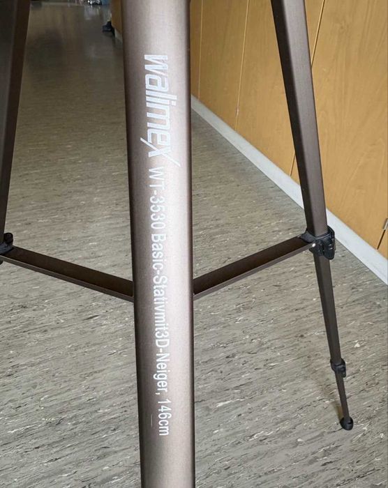 Продается штатив Walimex WT-3530  (146 см)