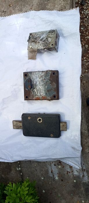 Продам замкив рабочем состоянии с ключами.