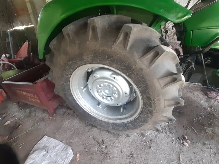Deutz 4506 c/ carregador e documentos