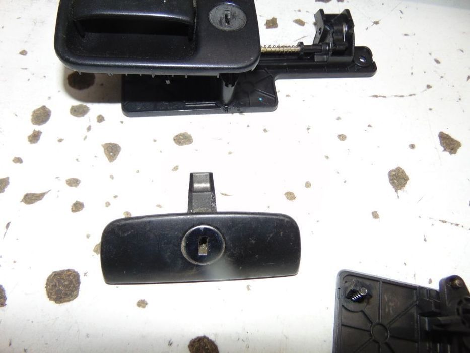 VW polo,golf,vento,passat fechos de porta luvas