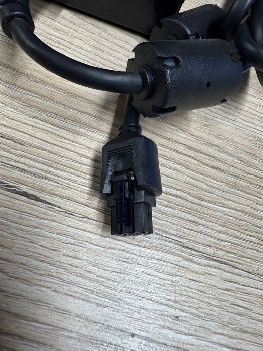 Блок живлення MEDICAL POWER SUPPLY 24V 6.25A molex 6 pin