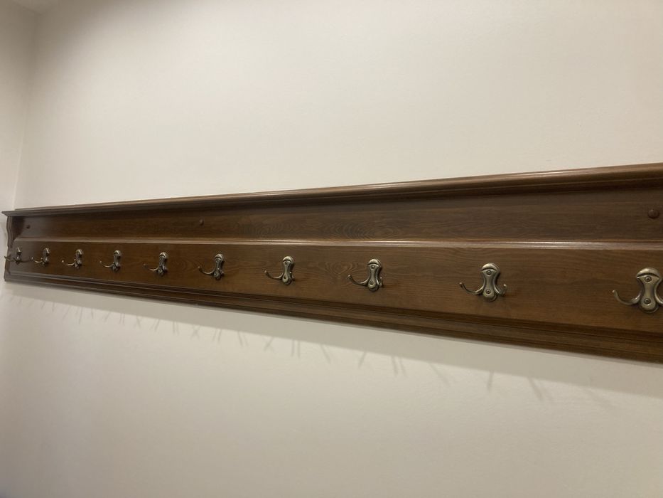 Sprzedam wieszak drewnuany