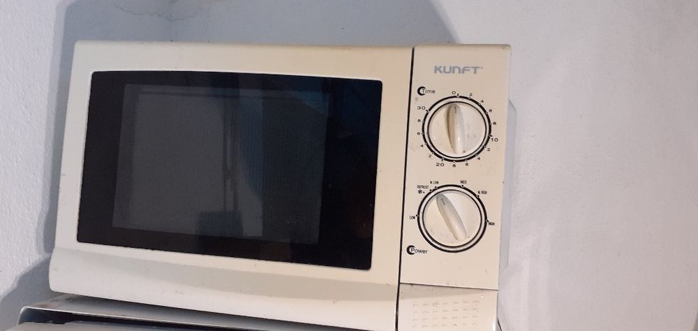 Vendo 3 microondas usadas   .