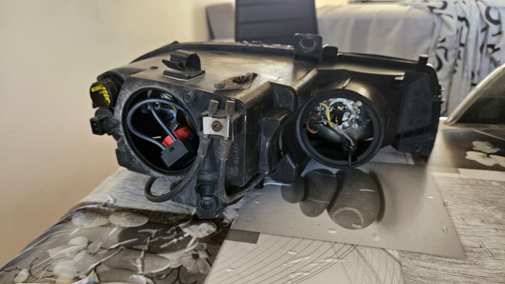 Faróis / Óticas Xenon Originais Alfa Romeo 156 Facelift – Par